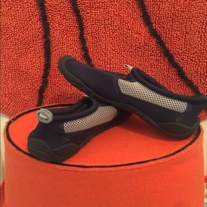 Water Shoes. Navy Blue.